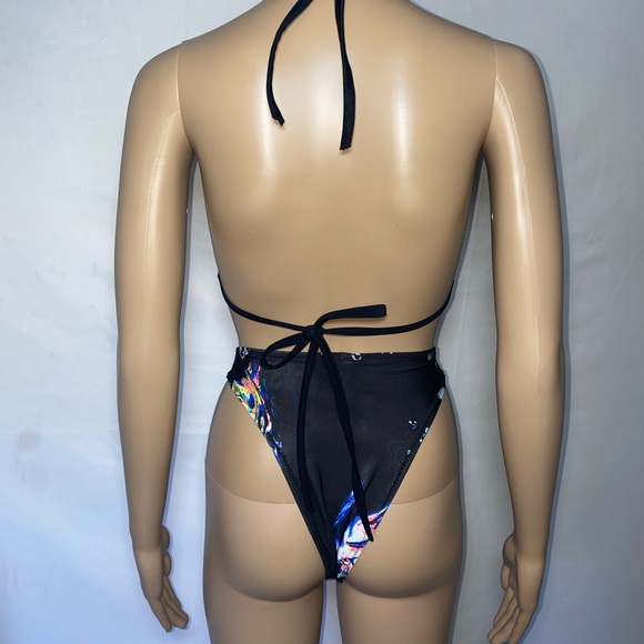 black light reactive Triangle top and shorts - Picture 2 of 6